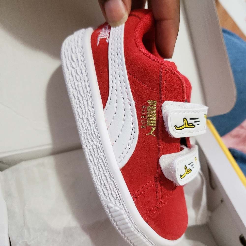 Minion puma sneakers